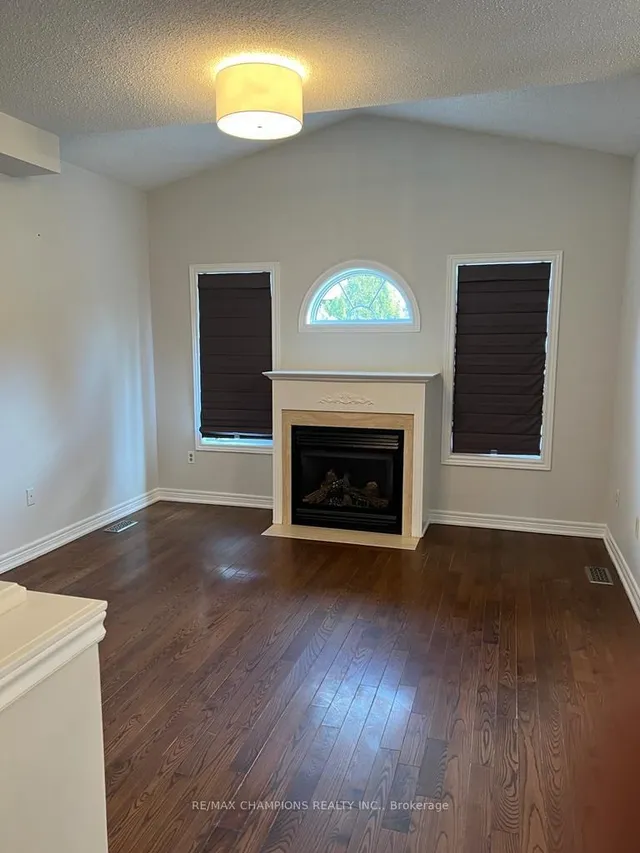 Additional image 3 of 2383 Hilda Dr