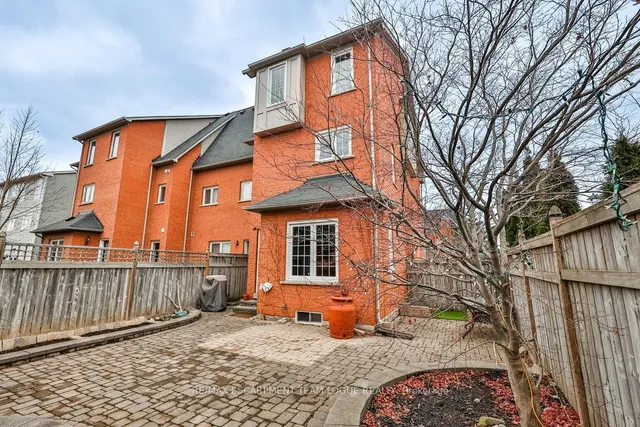 Additional image 28 of 199 Roxton Rd