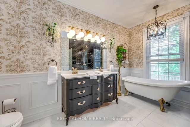 Additional image 36 of 118 Main St