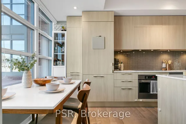 Additional image 16 of 501 Adelaide St Unit 1001