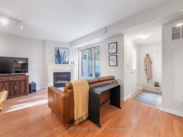 Additional image 3 of 26 Laidlaw St Unit 1533