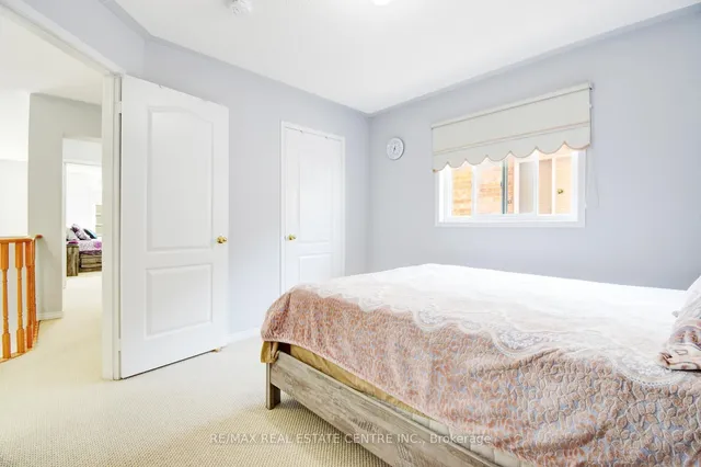 Additional image 23 of 103 Botavia Downs Dr