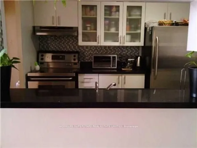 Additional image 8 of 35 Trailwood Dr Unit 713