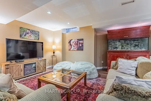 Additional image 27 of 2080 Sixth Line