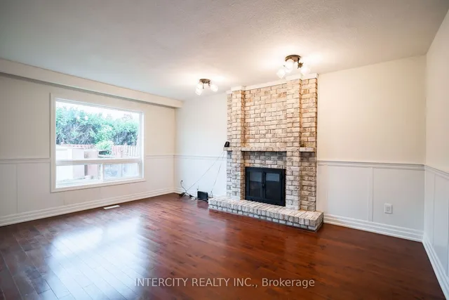 Additional image 8 of 49 Farmhill Crt