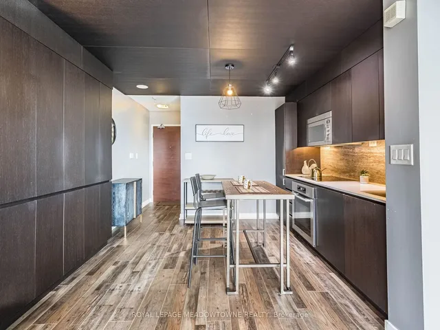 Additional image 6 of 10 Capreol Crt Unit 305