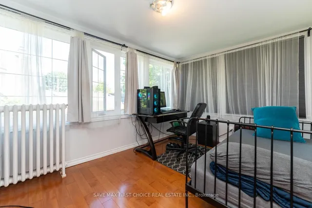 Additional image 28 of 35 Elizabeth St