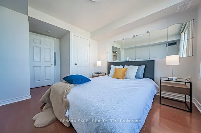 Additional image 12 of 2627 Mccowan Rd Unit 2005