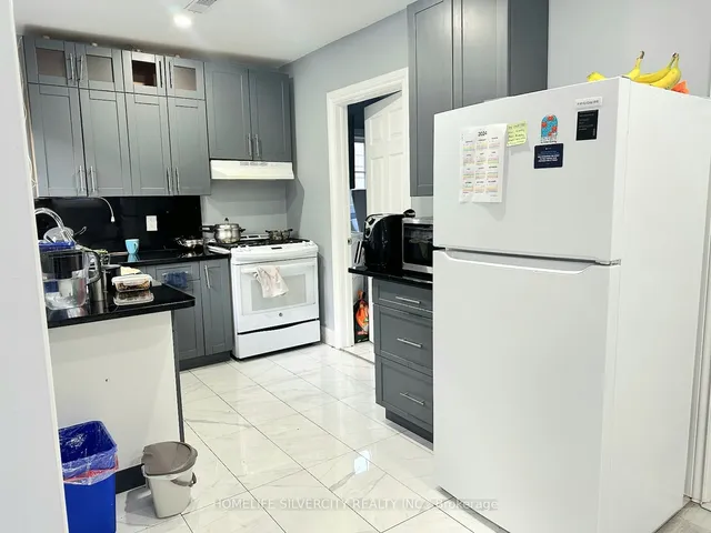 Additional image 11 of 3035 Victory Cres