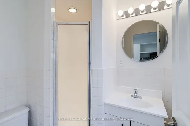 Additional image 20 of 36 Gothic Ave