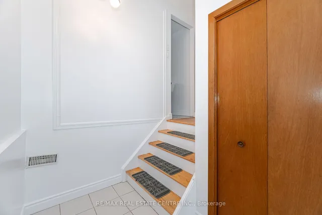 Additional image 6 of 4062 Dunmow Cres