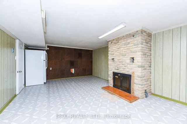 Additional image 30 of 41 Sherwood Cres