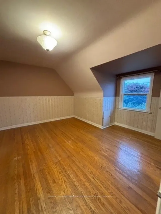 Additional image 11 of 7 Calderon Cres