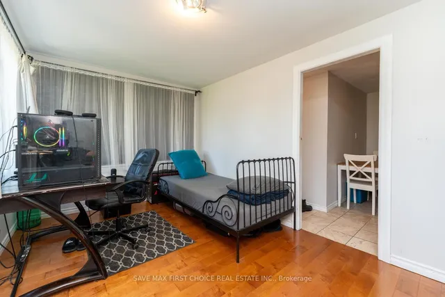 Additional image 29 of 35 Elizabeth St