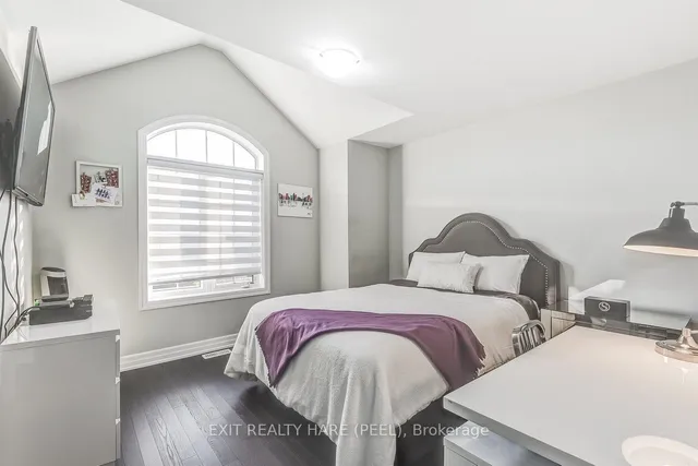 Additional image 22 of 130 Rising Hill Rdge