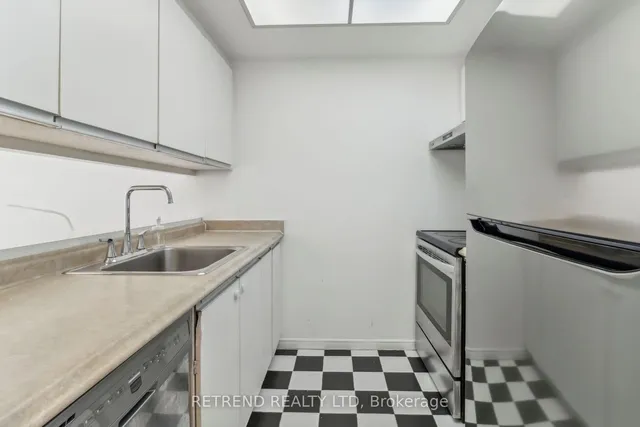 Additional image 9 of 7 Bishop Ave Unit 1004