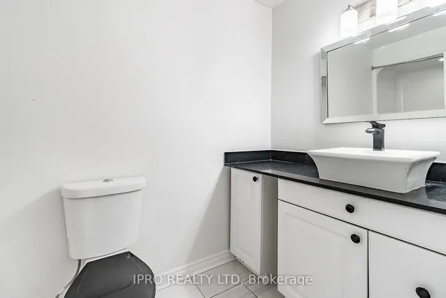 Additional image 36 of 7646 Priory Cres