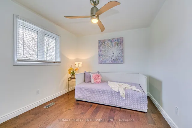 Additional image 23 of 2892 Arlington Dr