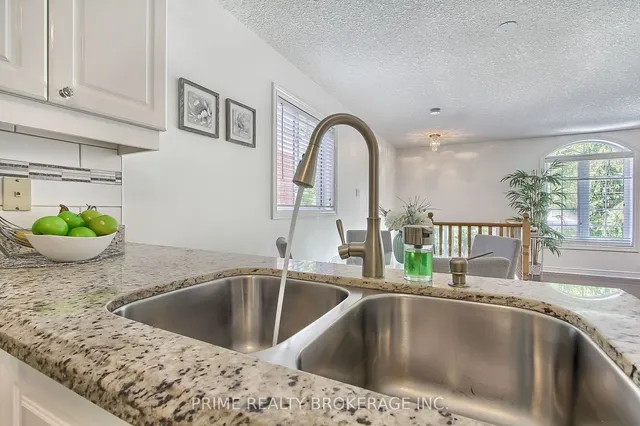 Additional image 30 of 22 Bonistel Cres
