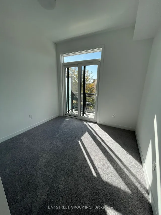 Additional image 14 of 4035 Hickory Dr Unit 19