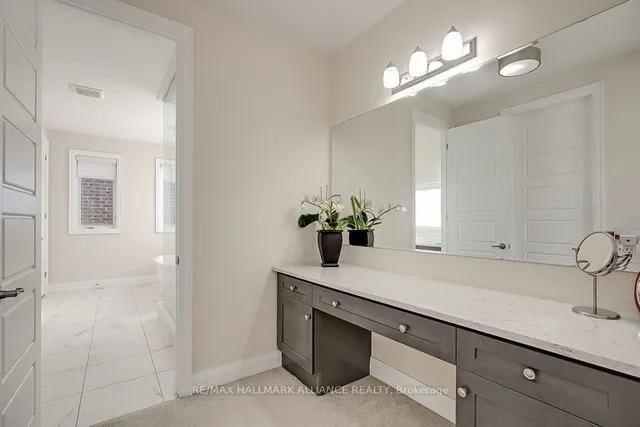 Additional image 25 of 3186 Hines Dr