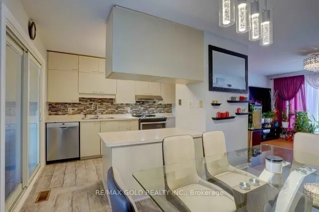 Additional image 18 of 68 Nanwood Dr