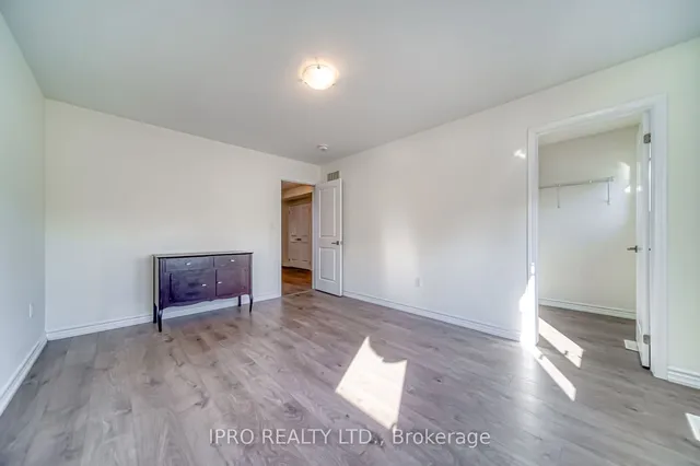 Additional image 27 of 294 Valermo Dr