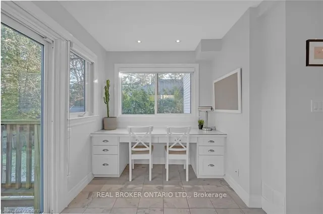 Additional image 16 of 883 Forest Glen Ave