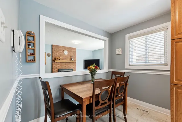 Additional image 7 of 30 Oleander Cres