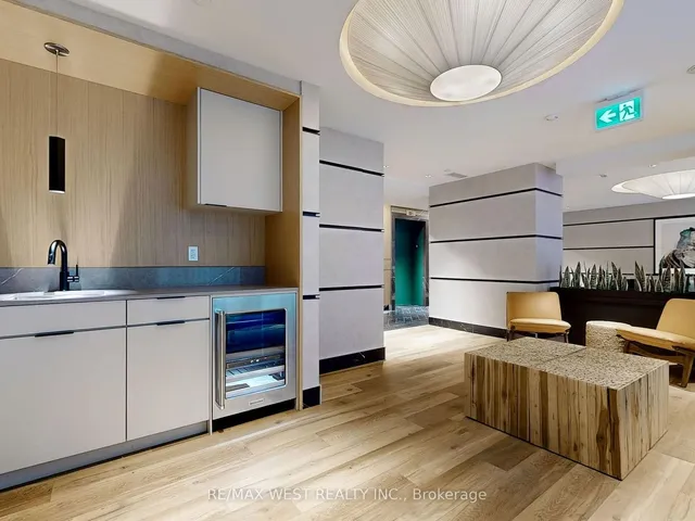 Additional image 23 of 327 King St Unit 3106