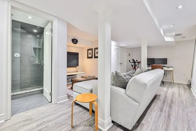 Additional image 25 of 48 Avonlea Blvd