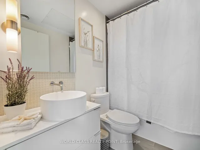 Additional image 14 of 185 Roehampton Ave Unit 208