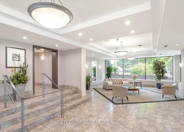 Additional image 18 of 4235 Sherwoodtowne Blvd Unit 702