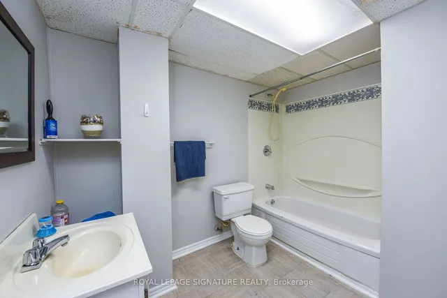 Additional image 31 of 4 Greenleaf Cres