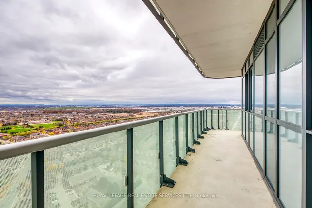 Additional image 23 of 8 Nahani Way Unit 3306