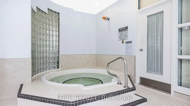 Additional image 15 of 35 Trailwood Dr Unit 713