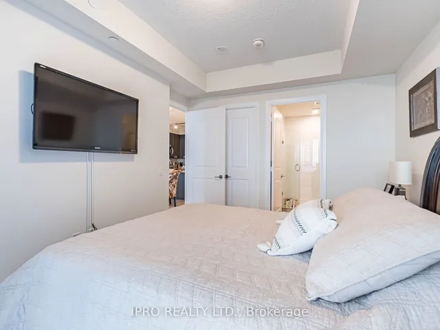 Additional image 28 of 35 Watergarden Dr Unit 1916