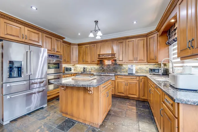 Additional image 15 of 2284 Nena Cres