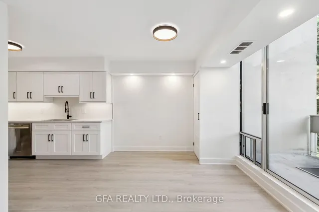 Additional image 13 of 1300 Marlborough Crt Unit 309