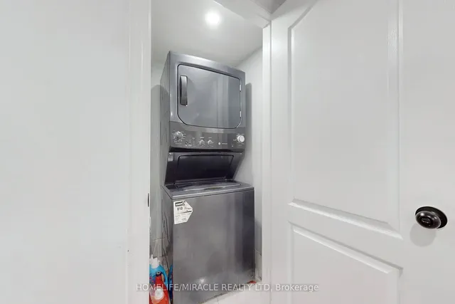 Additional image 38 of 59 El Camino Way