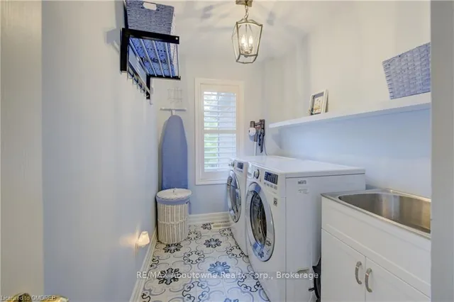 Additional image 21 of 300 RAVINEVIEW Way Unit 36
