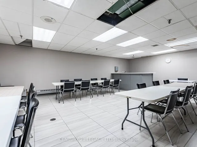 Additional image 26 of 8 Lisa St Unit 1402