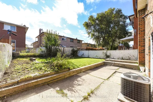 Primary image of 28 Olive Crt