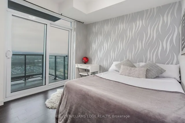 Additional image 12 of 2081 Fairview St Unit 1608