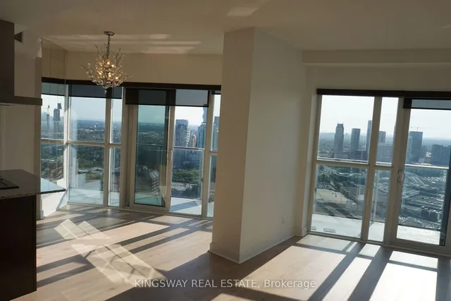 Additional image 29 of 60 Absolute Ave Unit 4004