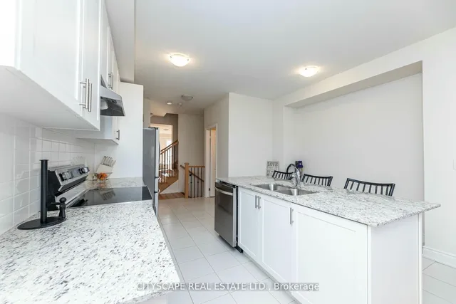 Additional image 20 of 3243 Sixth Line