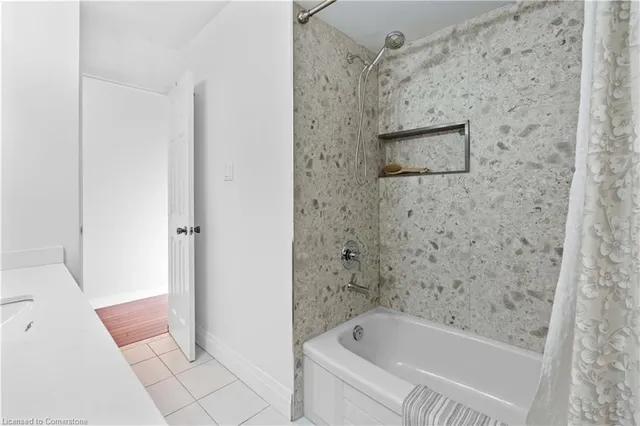 Additional image 26 of 129 Valonia Dr