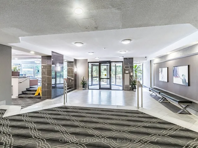 Additional image 4 of 8 Lisa St Unit 1402