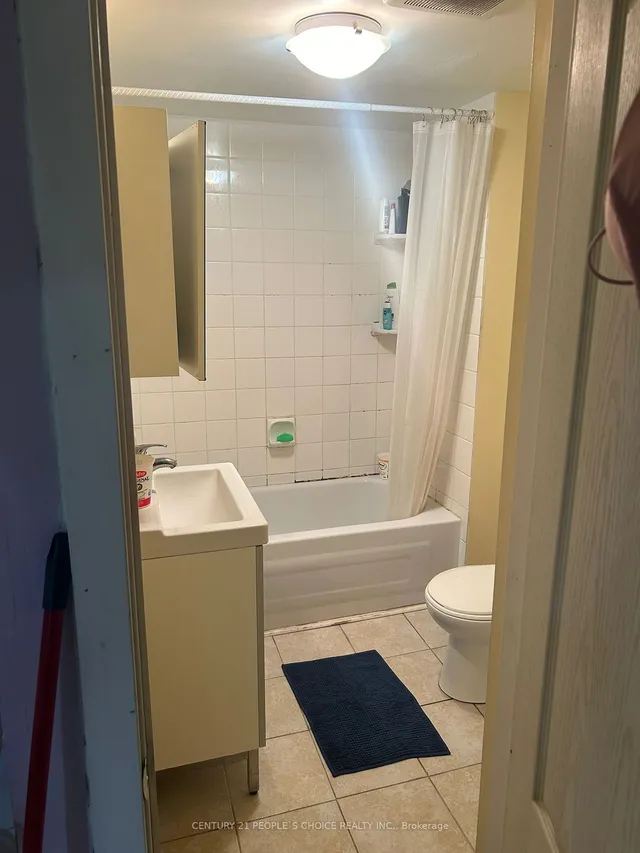 Additional image 32 of 7560 Goreway Dr Unit 24