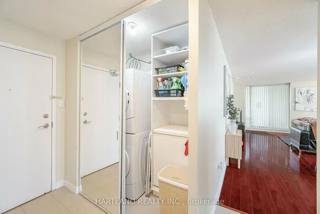 Additional image 31 of 700 Constellation Dr Unit 103